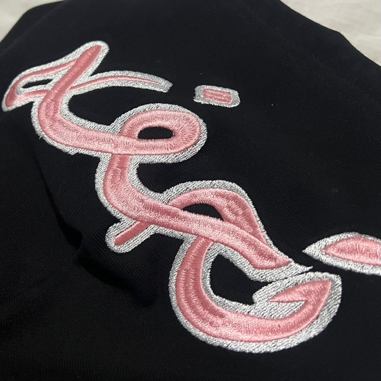 The black signature hoodie — visuel 3