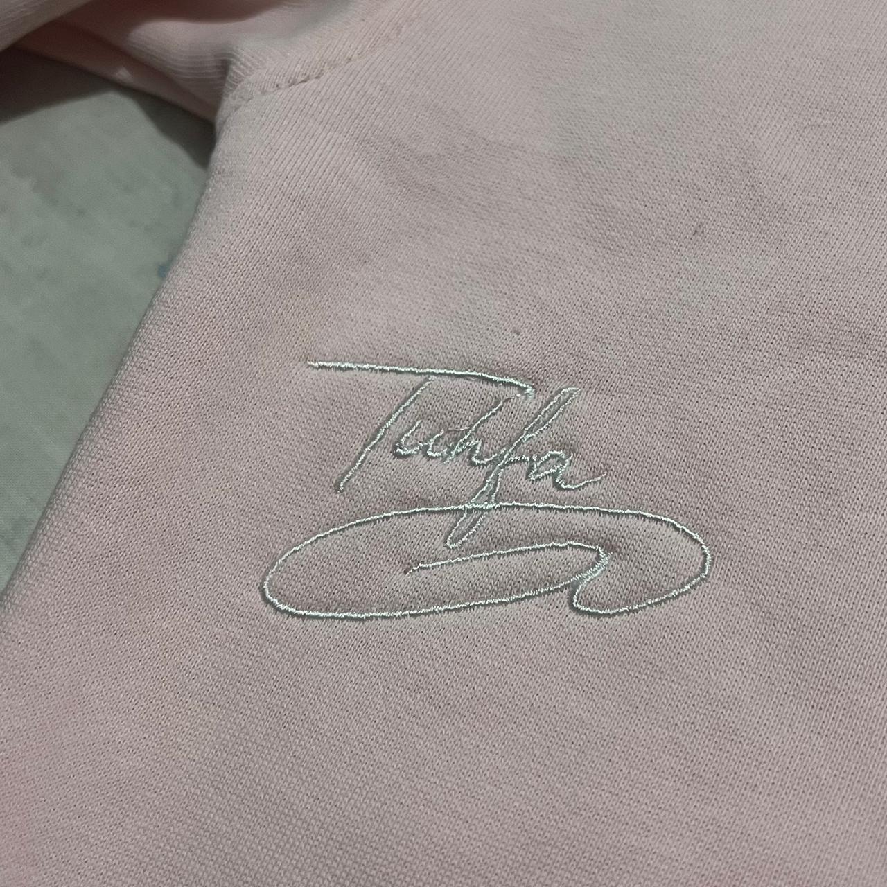 The pink signature hoodie — visuel 3